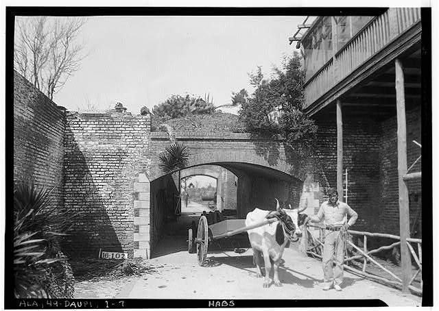 ft_gaines1934inner_enter640x454