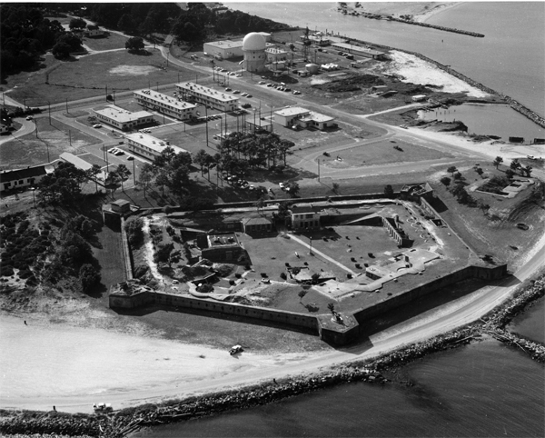 ft_gaines1958_60_600x482